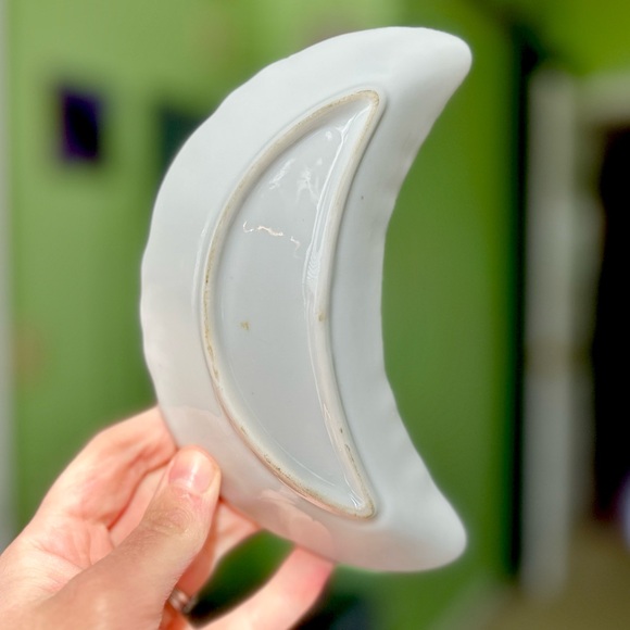 Vintage Crescent Moon Shaped Floral Porcelain Trinket Dish Jewelry Holder - Picture 4 of 7